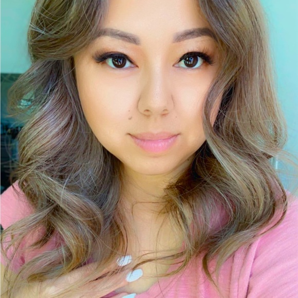 Meet your Posher, Amy - Picture 1 of 1